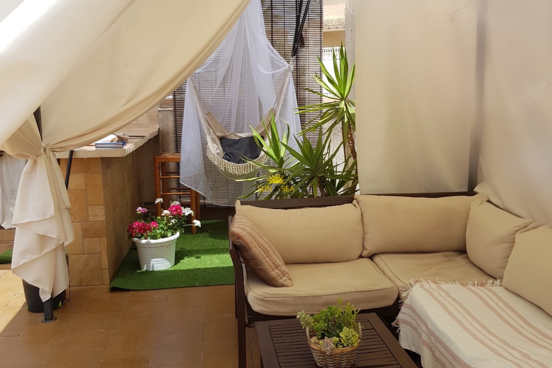 Alquiler a largo plazo - Chalet - Orihuela Costa - Villamartín