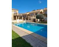 Alquiler a largo plazo - Chalet - Orihuela Costa - Villamartín