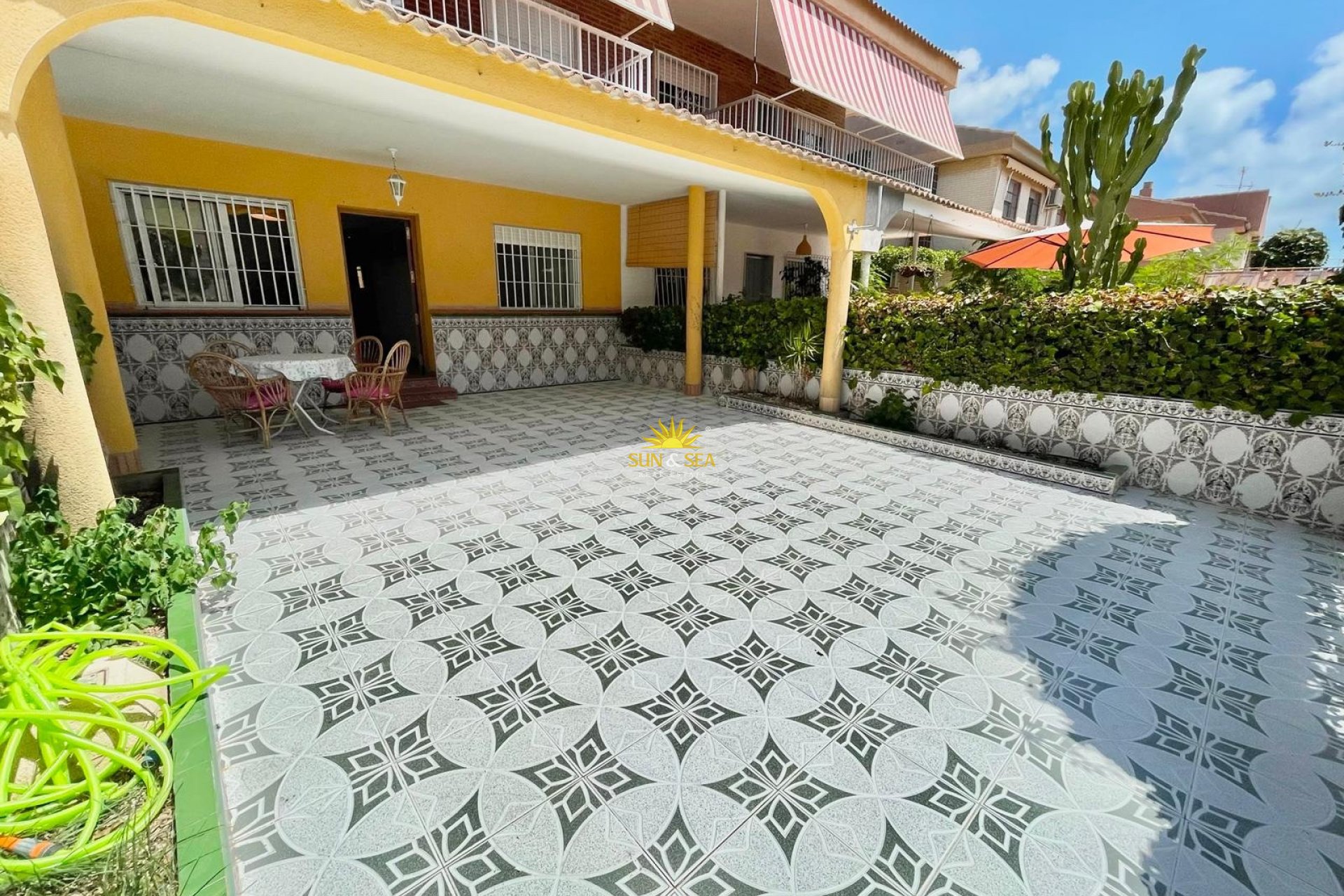 Alquiler a largo plazo - Chalet pareado  - Los Alcázares - Los Alcazares