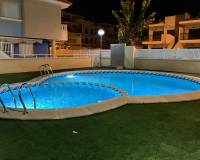 Alquiler a largo plazo - Chalet - Pilar de la Horadada - El Mojón