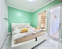 Alquiler a largo plazo - Chalet - Pilar de la Horadada - Pueblo Latino