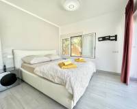 Alquiler a largo plazo - Chalet - Pilar de la Horadada - Pueblo Latino