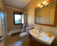 Alquiler a largo plazo - Chalet - San Miguel de Salinas