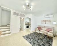 Alquiler a largo plazo - Chalet - Santa Pola