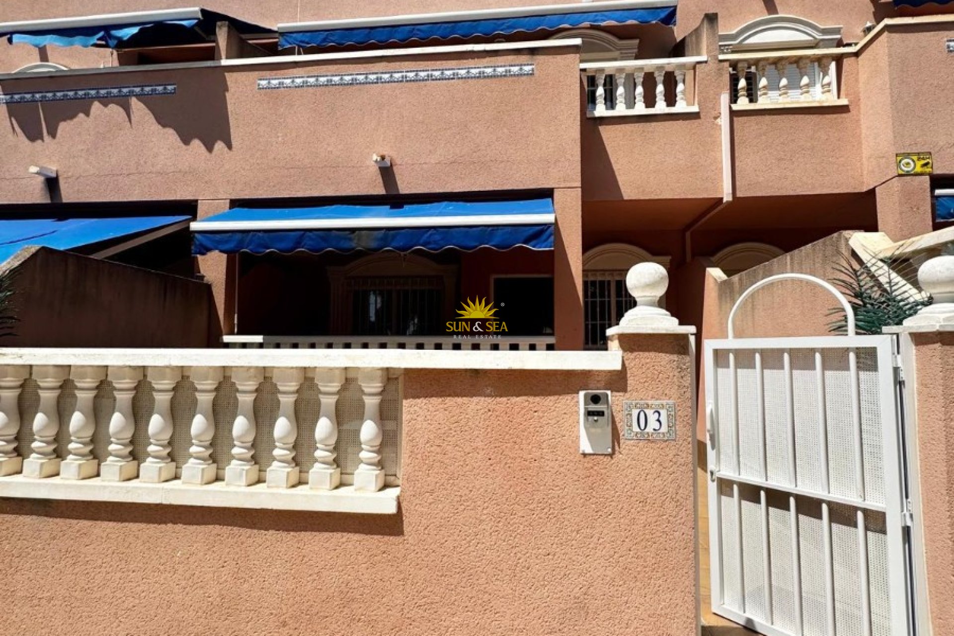 Alquiler a largo plazo - Chalet - Santa Pola
