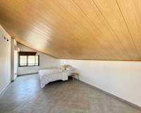 Alquiler a largo plazo - Chalet - Torrevieja - El Chaparral