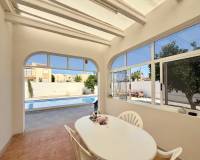 Alquiler a largo plazo - Chalet - Torrevieja - El Chaparral