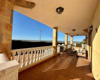 Alquiler a largo plazo - Chalet - Torrevieja - El Chaparral