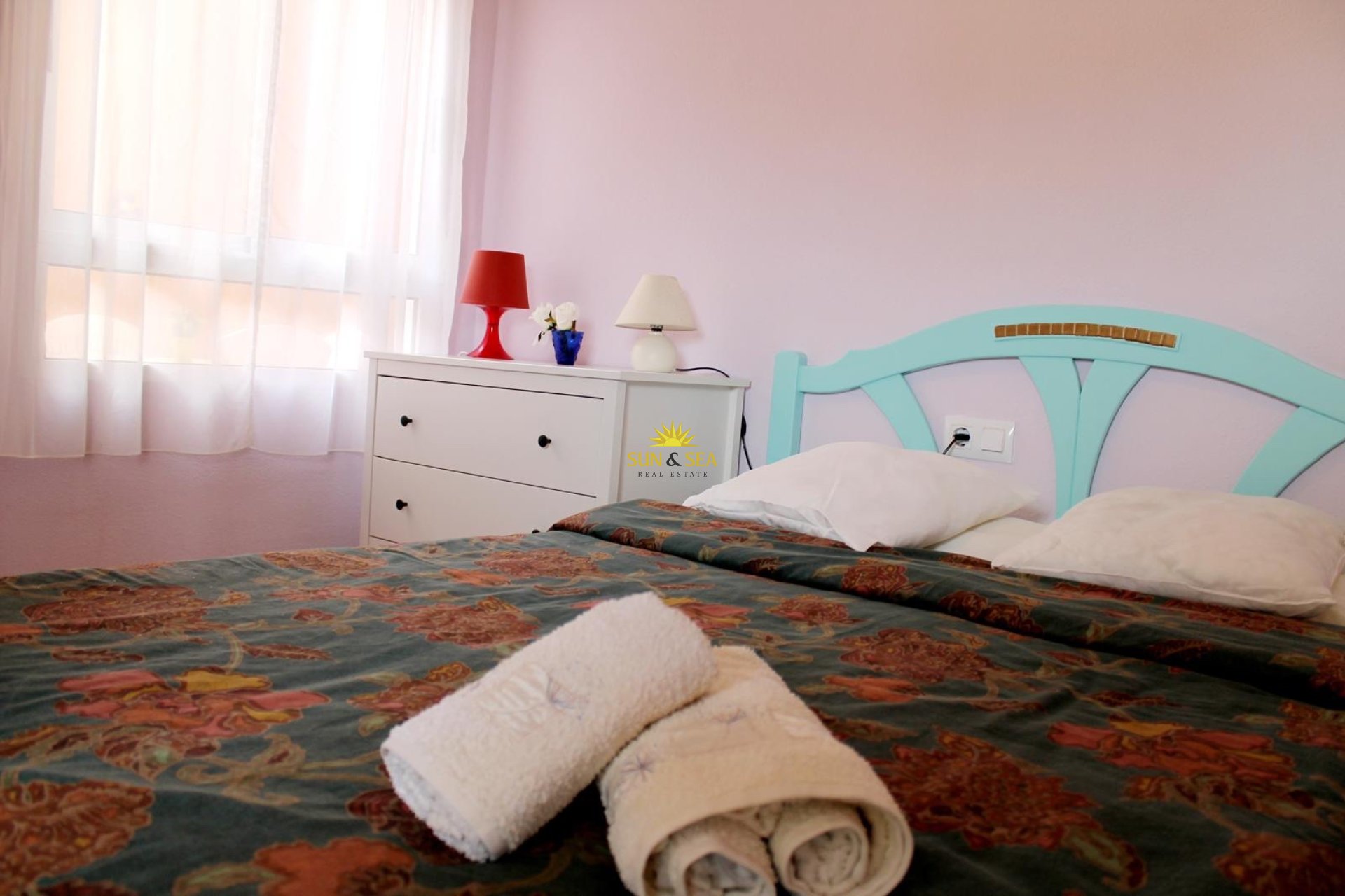 Alquiler a largo plazo - Chalet - Torrevieja - La Mata