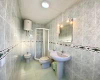 Alquiler a largo plazo - Chalet - Torrevieja - Los altos