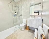 Alquiler a largo plazo - Chalet - Torrevieja - Los balcones