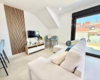 Alquiler a largo plazo - Chalet - Torrevieja - Los balcones