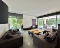 Alquiler a largo plazo - Chalet - Torrevieja - Los balcones