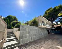 Alquiler a largo plazo - Chalet - Torrevieja - Los balcones