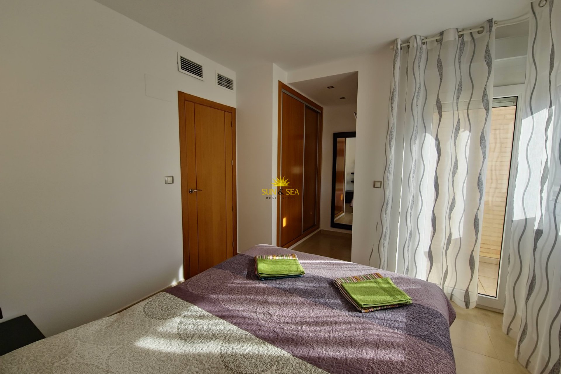 Alquiler a largo plazo - Chalet - Torrevieja - Los Frutales