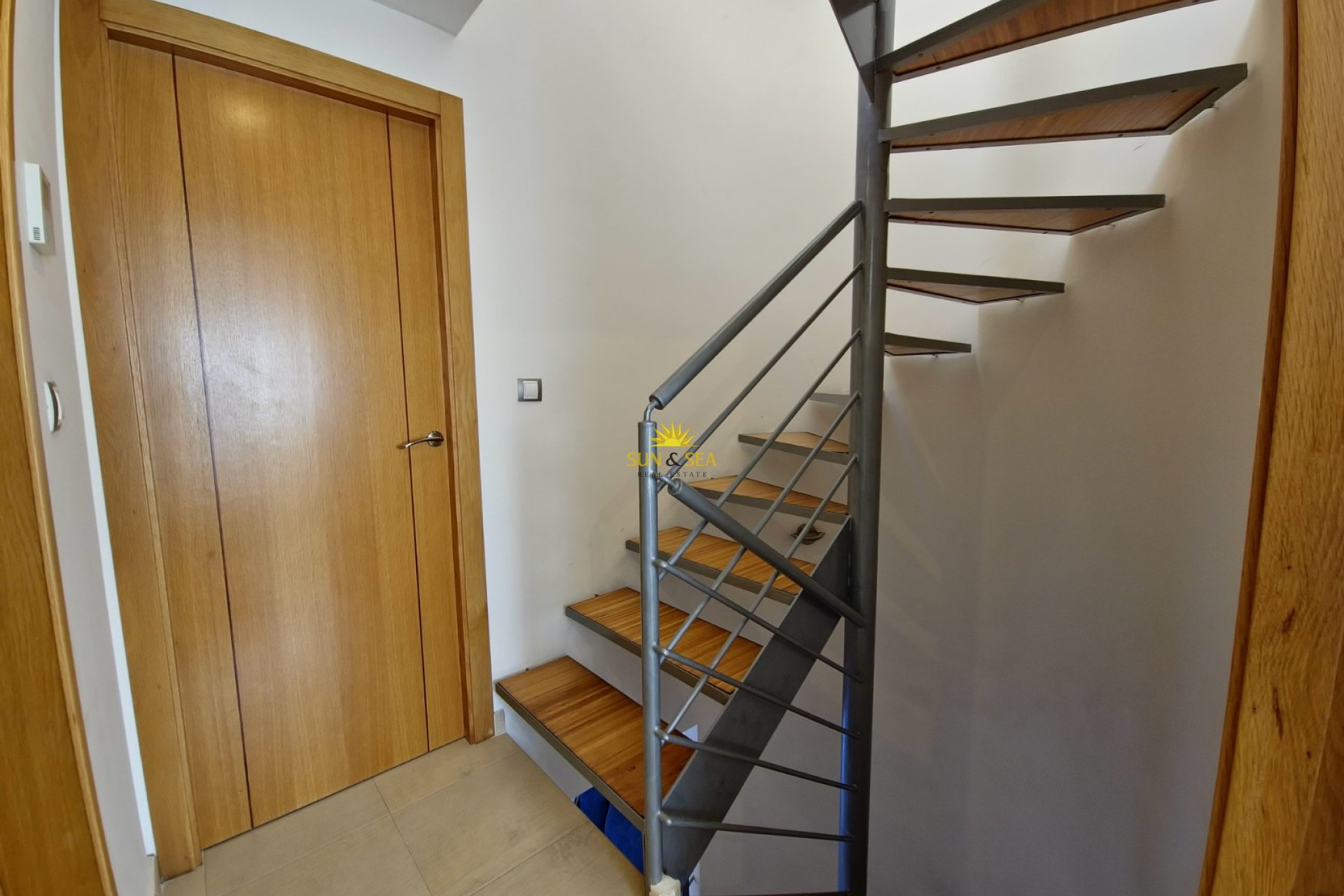 Alquiler a largo plazo - Chalet - Torrevieja - Los Frutales