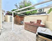 Alquiler a largo plazo - Chalet - Torrevieja - San luis