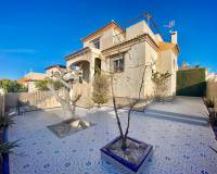 Alquiler a largo plazo - Chalet - Torrevieja - Torre del moro