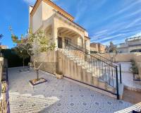 Alquiler a largo plazo - Chalet - Torrevieja - Torre del moro
