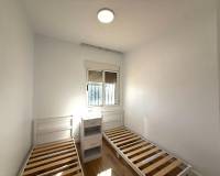 Alquiler a largo plazo - Chalet - Torrevieja - Torretas