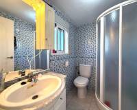 Alquiler a largo plazo - Chalet - Torrevieja - Torretas