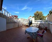 Alquiler a largo plazo - Chalet - Torrevieja - Torretas