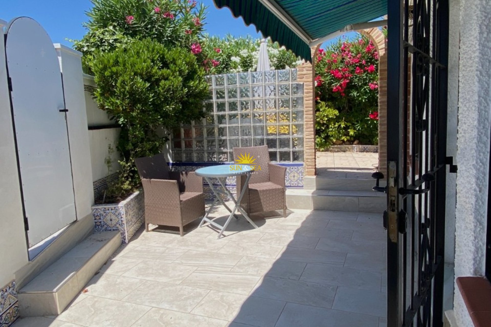 Alquiler a largo plazo - Chalet - Torrevieja - torrevieja