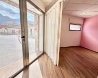 Alquiler a largo plazo - Comercial - Cox