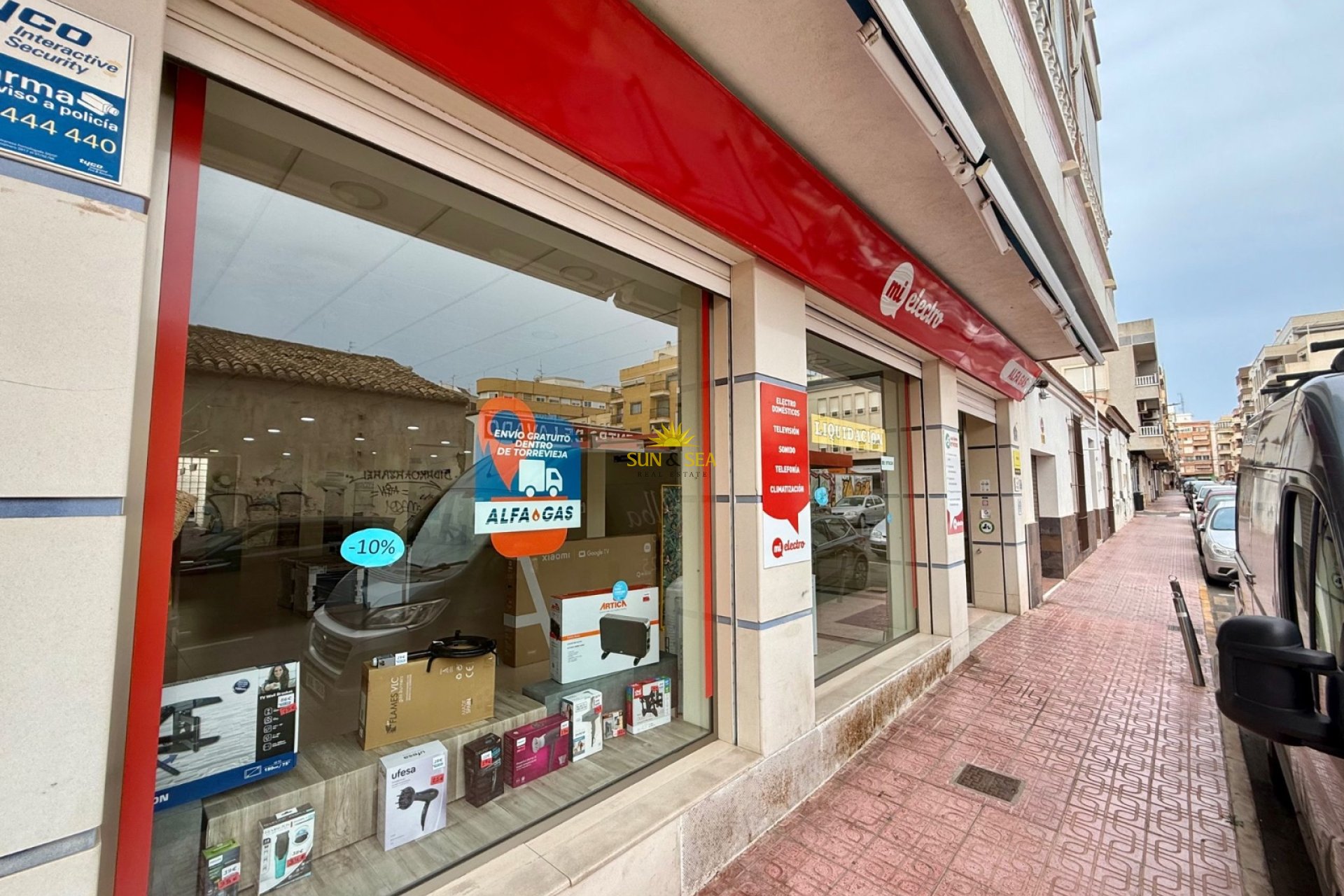Alquiler a largo plazo - Comercial - Torrevieja - Centro