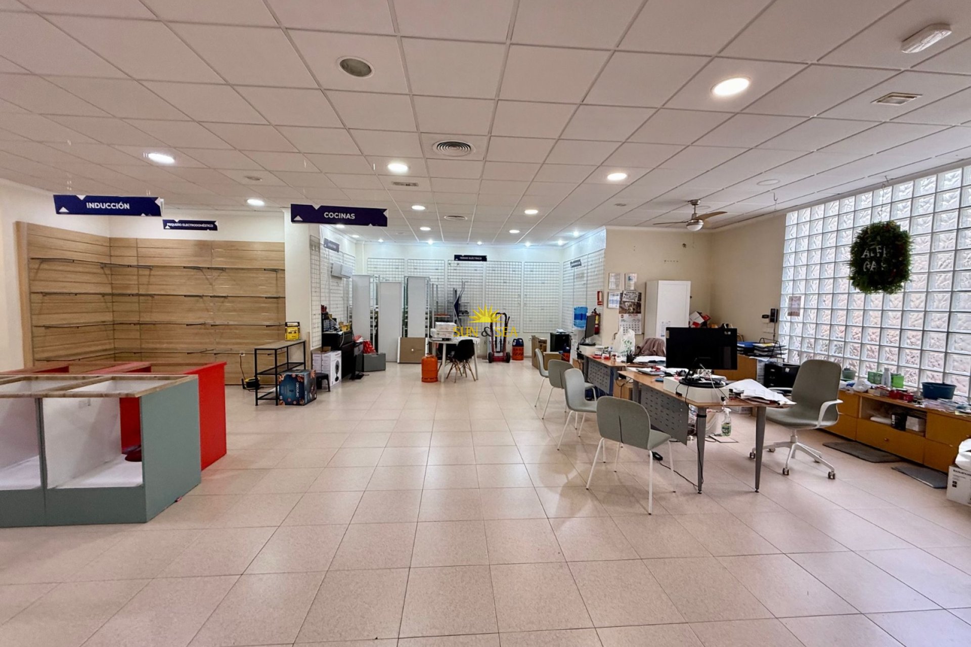 Alquiler a largo plazo - Comercial - Torrevieja - Centro