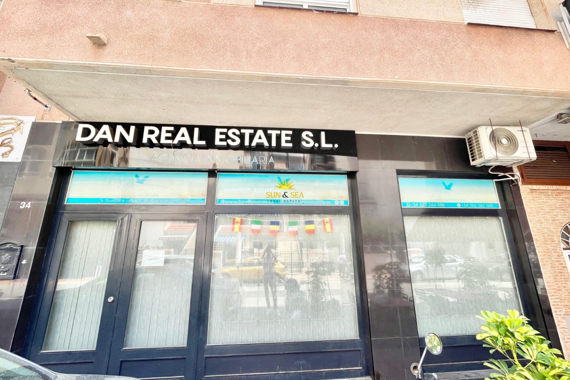Alquiler a largo plazo - Comercial - Torrevieja - Curva del Palangre