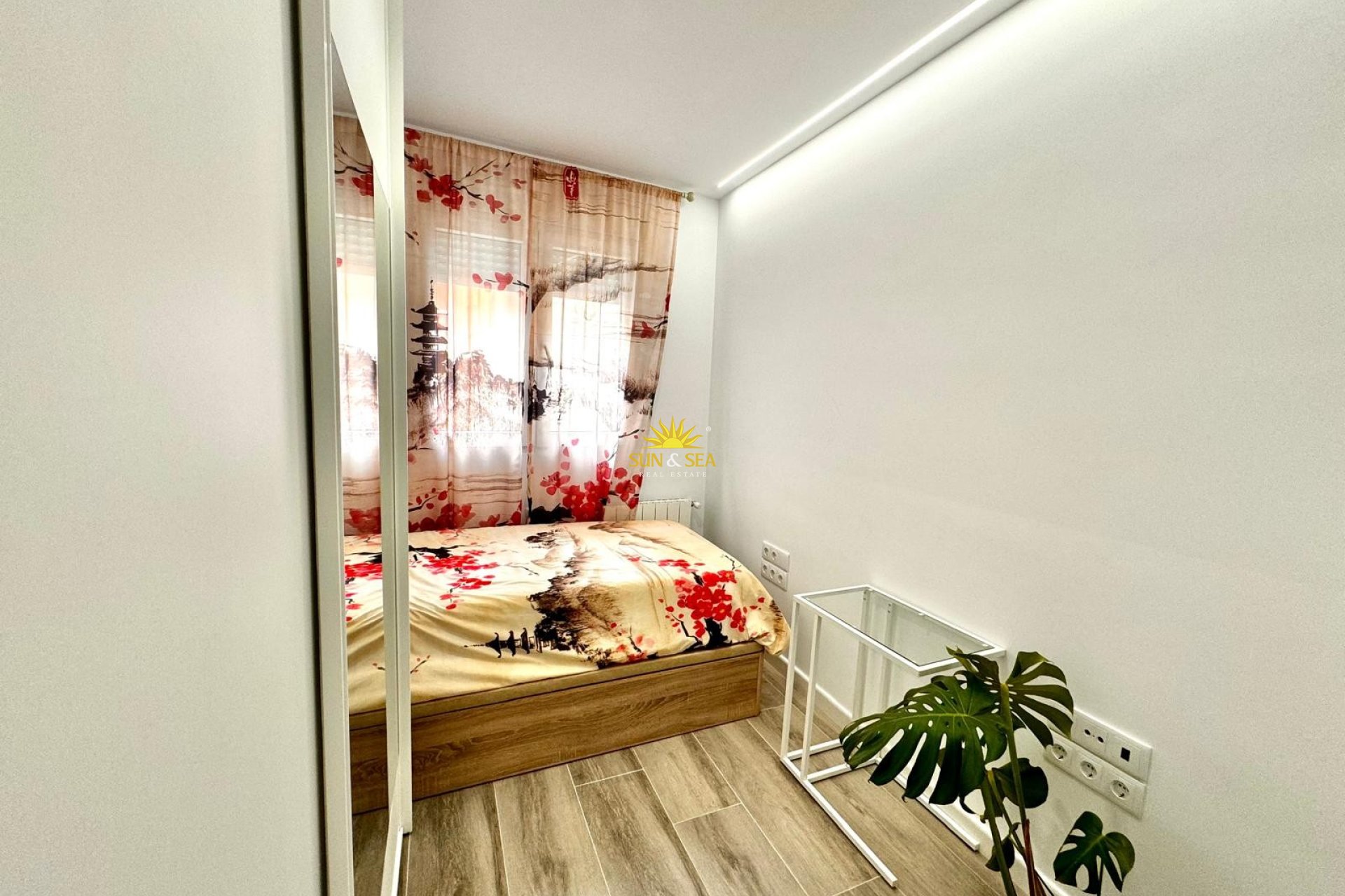 Alquiler a largo plazo - Duplex - Alicante - Carolinas Bajas