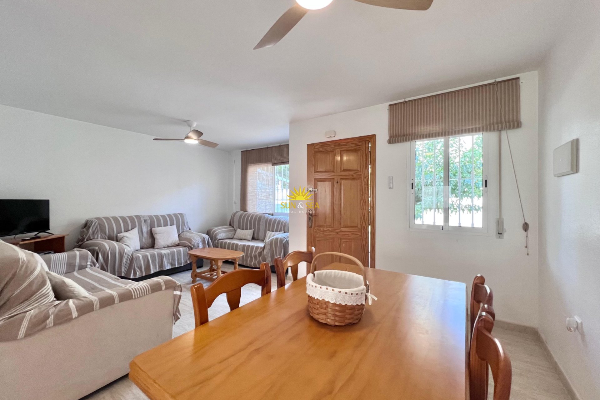 Alquiler a largo plazo - Duplex - Orihuela Costa - Dehesa de campoamor