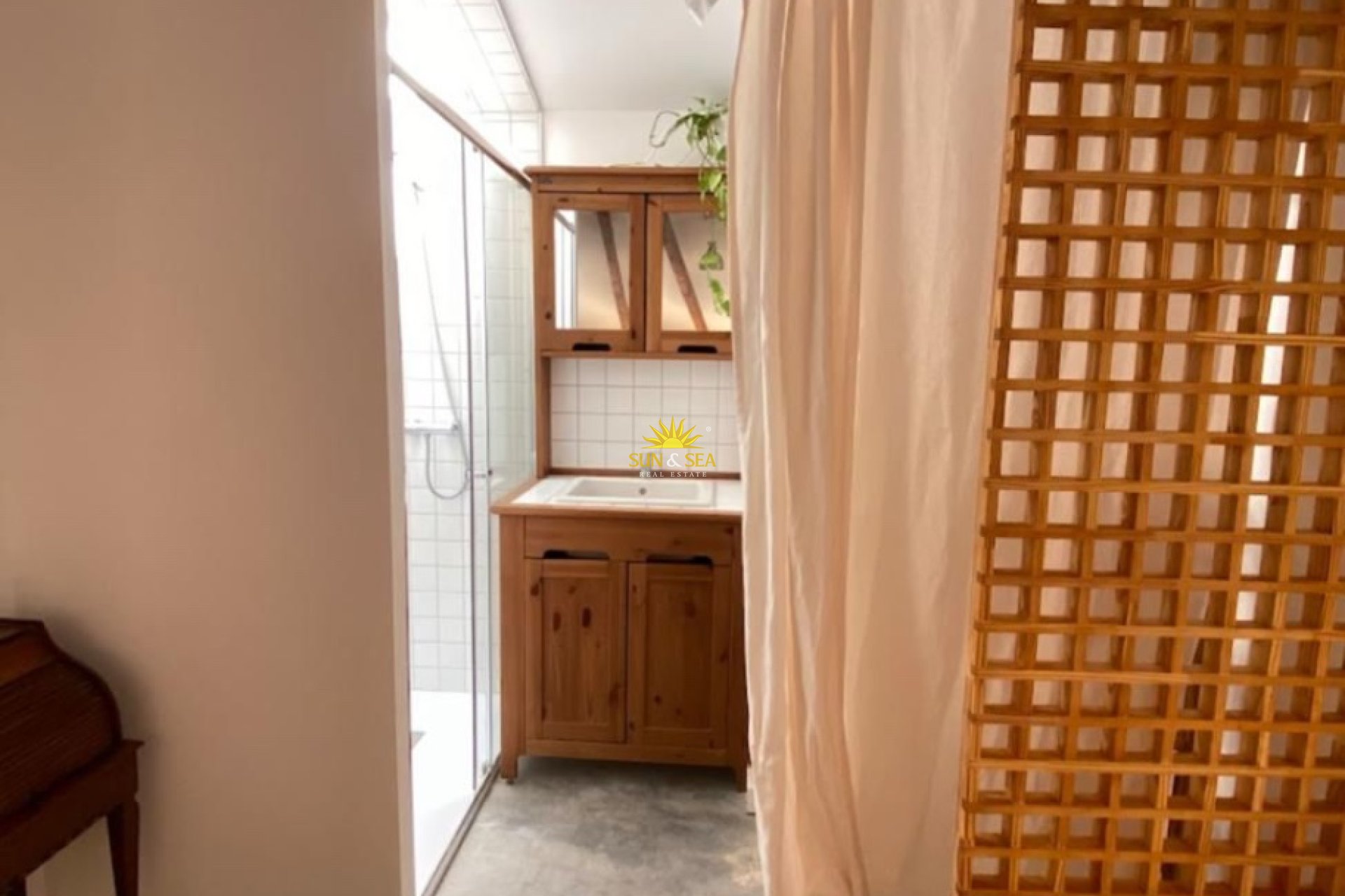 Alquiler a largo plazo - Estudio -  - Alicante (Alacant)