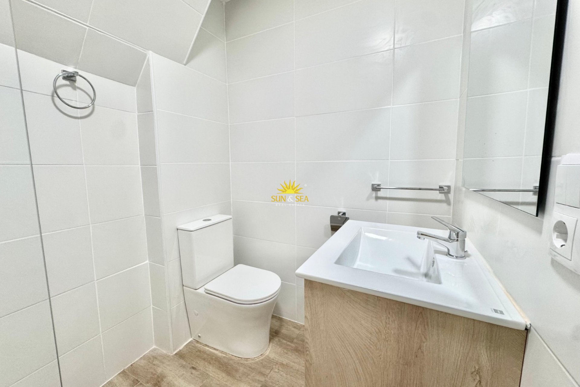 Alquiler a largo plazo - Estudio -  - Orihuela