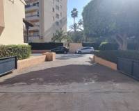 Alquiler a largo plazo - Garaje - Torrevieja - Centro