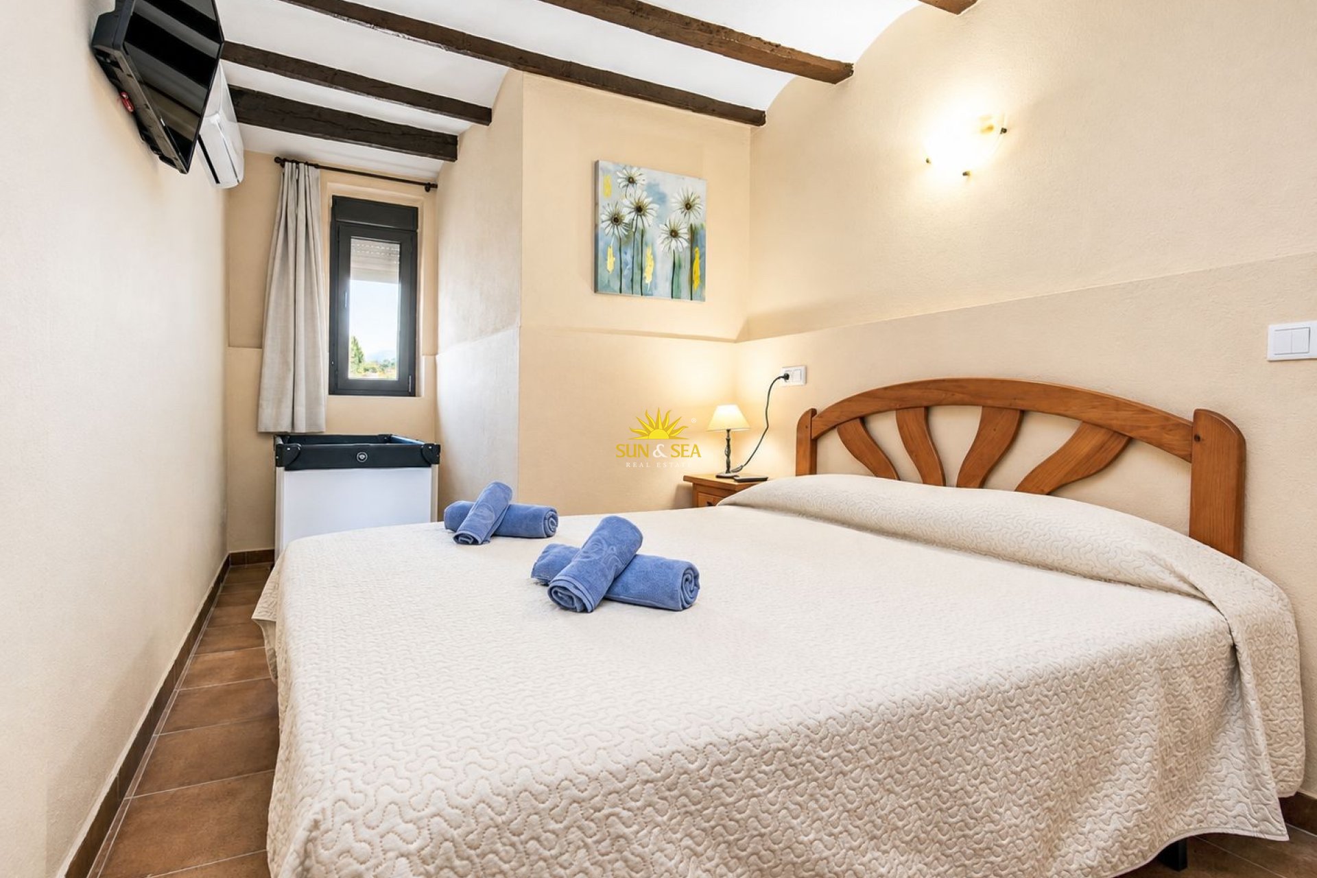 Alquiler a largo plazo - Villa Independiente - Denia
