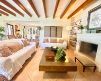 Alquiler a largo plazo - Villa / Semi separado - Cabo Roig