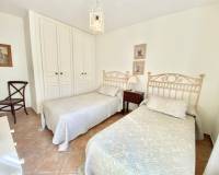 Alquiler a largo plazo - Villa / Semi separado - Cabo Roig