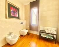 Alquiler a largo plazo - Villa / Semi separado - Cabo Roig