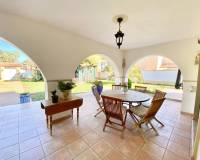 Alquiler a largo plazo - Villa / Semi separado - Cabo Roig