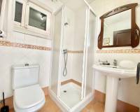 Alquiler a largo plazo - Villa / Semi separado - Cabo Roig