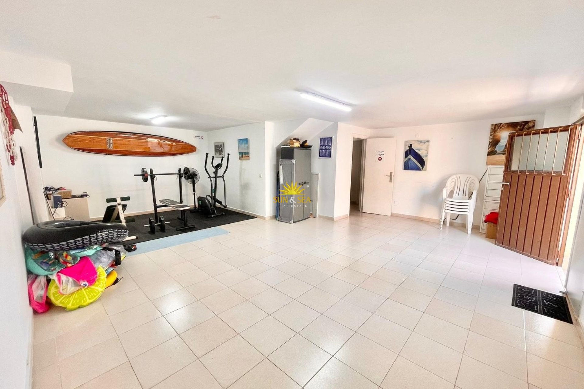 Alquiler a largo plazo - Villa / Semi separado - La Manga del Mar Menor - La Manga Del Mar Menor