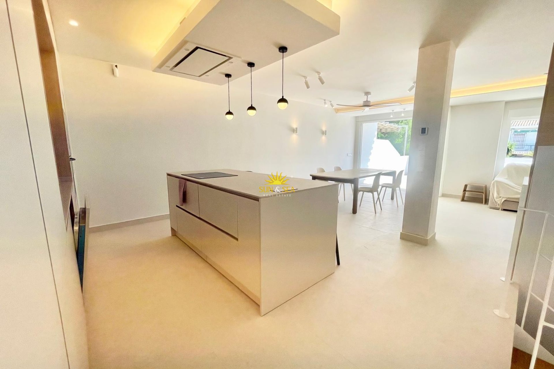 Alquiler de invierno - Chalet adosado - Orihuela Costa - Campoamor