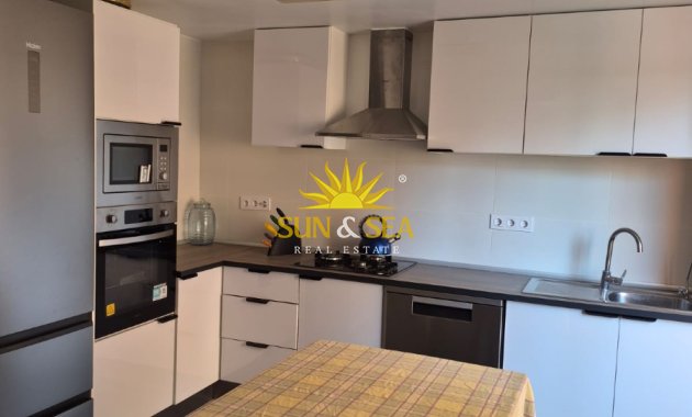 Apartamento - Alquiler a largo plazo - Alicante (Alacant) - Alicante (Alacant)
