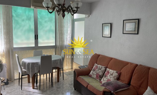 Apartamento - Alquiler a largo plazo - Alicante - Garbinet