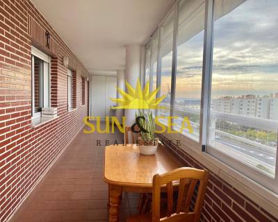 Apartamento - Alquiler a largo plazo - Alicante - RENT-2513MG