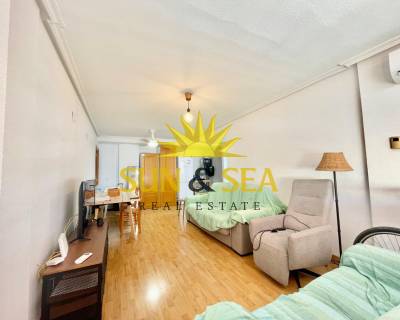 Apartamento - Alquiler a largo plazo - Alicante - RENT-3382L