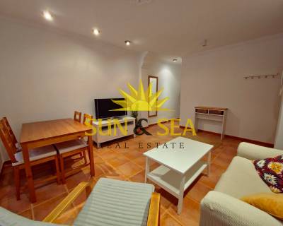 Apartamento - Alquiler a largo plazo - Alicante - RENT-985A