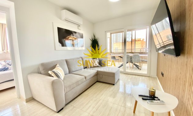 Apartamento - Alquiler a largo plazo - Benidorm - Benidorm